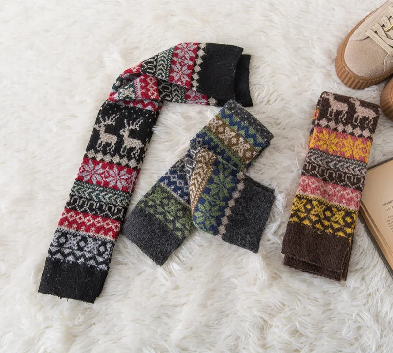 Bas de flocon de neige de cerf au-dessus des chaussettes hautes au genou jambières chaussettes chaudes en laine de lapin chaussettes à poils chaussettes JK marée femmes_voghion.com