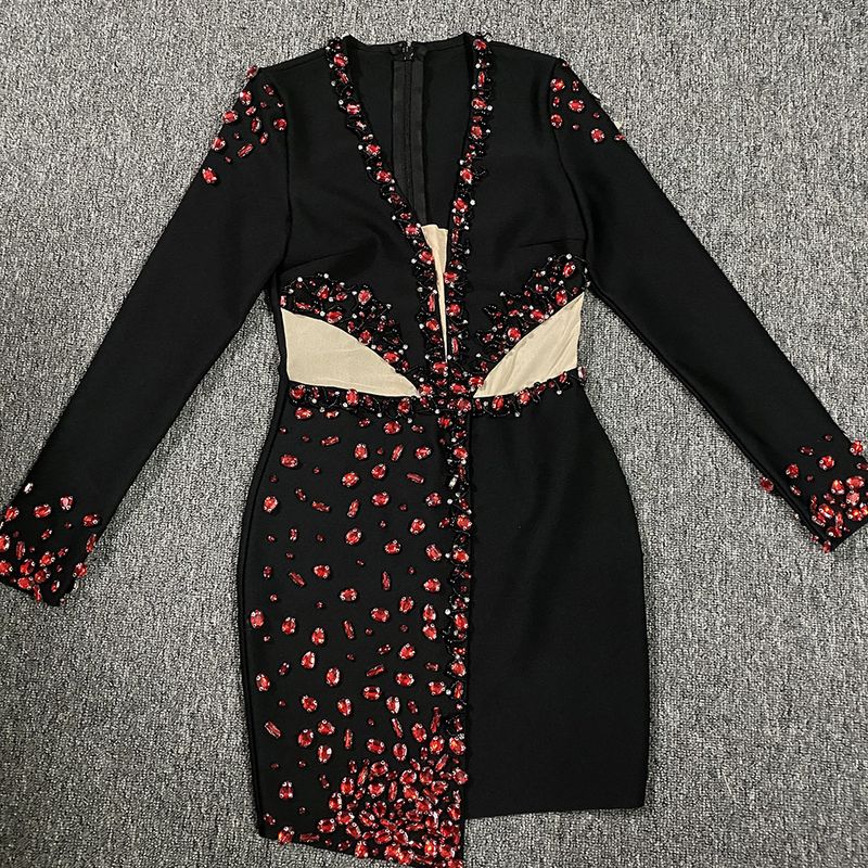 High-End-Leichtluxus-Kleid mit rotem Strass, eng anliegend, langärmelig, mit Bandage umwickelt, High-End-Geburtstagskleid_voghion.com