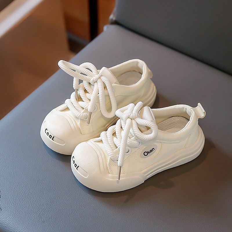2023 Neue Sommerschuhe für Mädchen, kleine weiße, atmungsaktive Canvas-Schuhe für Jungen, lässige mittlere und große Kinder_voghion.com