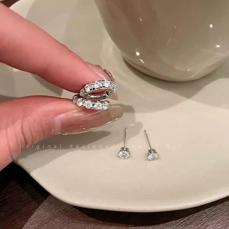 4-piece et~Zircon Plain Circle Buckle for Women' Ear Care, 2024 New High end Earring, Sleeping, Non removable_voghion.com