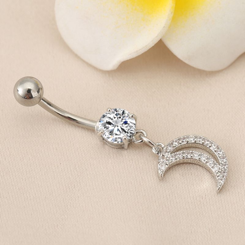 Bauchnabelpiercing mit Mond-Zirkon – Eleganter Piercingschmuck mit eingelegtem Design_voghion.com