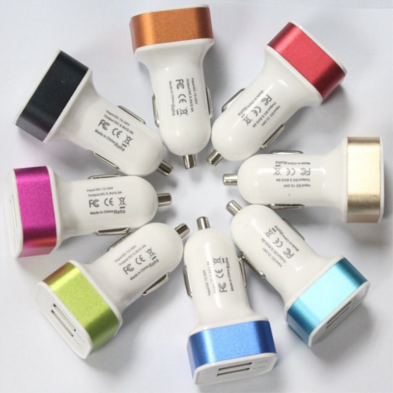 Chargeurs de voiture, nouveau cercle de couleur, alliage d'aluminium, bord métallique, carré, double port, chargeur de voiture, double sortie USB 2,1 A_voghion.com