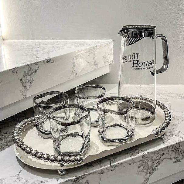 Wohnmöbel Luxus-Wasserbecher aus hochwertigem Glas für das Wohnzimmer zu Hause, der Gäste mit Trinkwasser, Teetasse, hitzebeständigem Becher und Wasserset unterhält_voghion.com