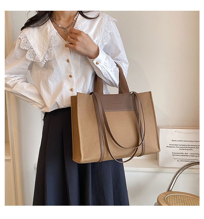 Canvas Bag Wholesale Large Capacity Color Contrast Shoulder Bag 2023 Cross-border new handbag trend fashion tote bag_voghion.com