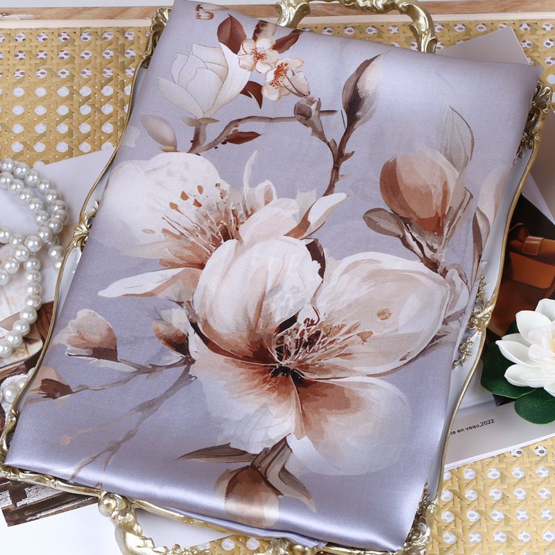 Sciarpa di gelso 100%, semplice, in raso di crepe, stampata alla moda, con bordo arrotolato a macchina, seta Hangzhou, autoprodotta, sufficiente_voghion.com