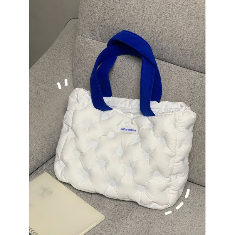 2022 New Soft and Lightweight Contrast Color Filled Cotton Tote Shock Absorbing Computer Bag Large Capacity Casual_voghion.com