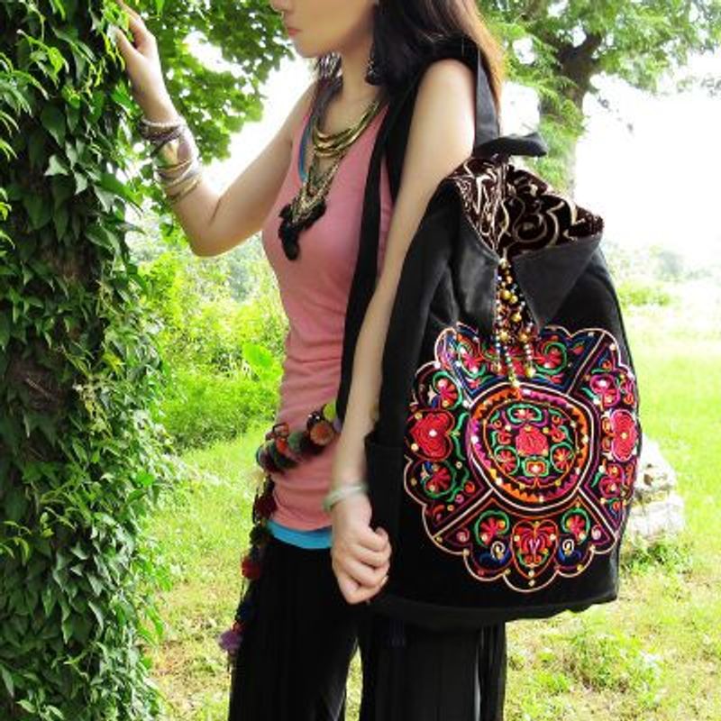 New fashionable backpack, exquisite artistic style, practical and durable, large capacity, innovative design, eye-catching_voghion.com