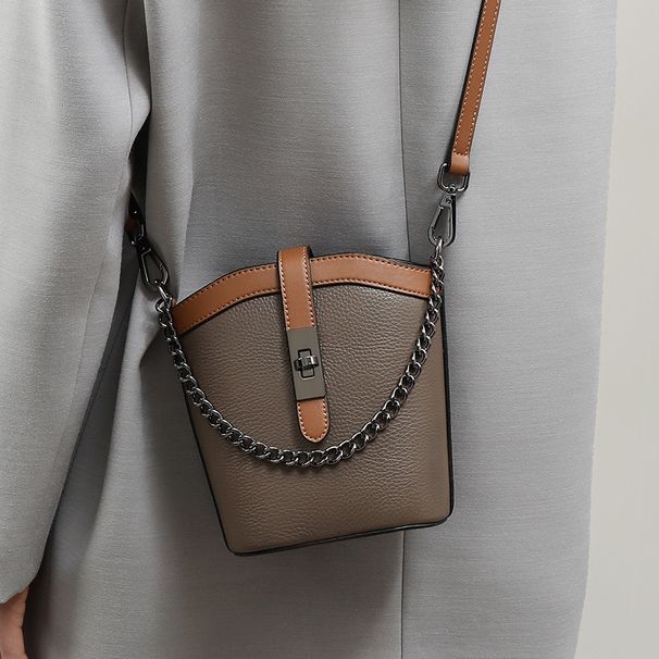 2024 nuove borse a tracolla singole di fascia alta di lusso autunnali e invernali in vera pelle da donna con secchiello per l'acqua a tracolla_voghion.com