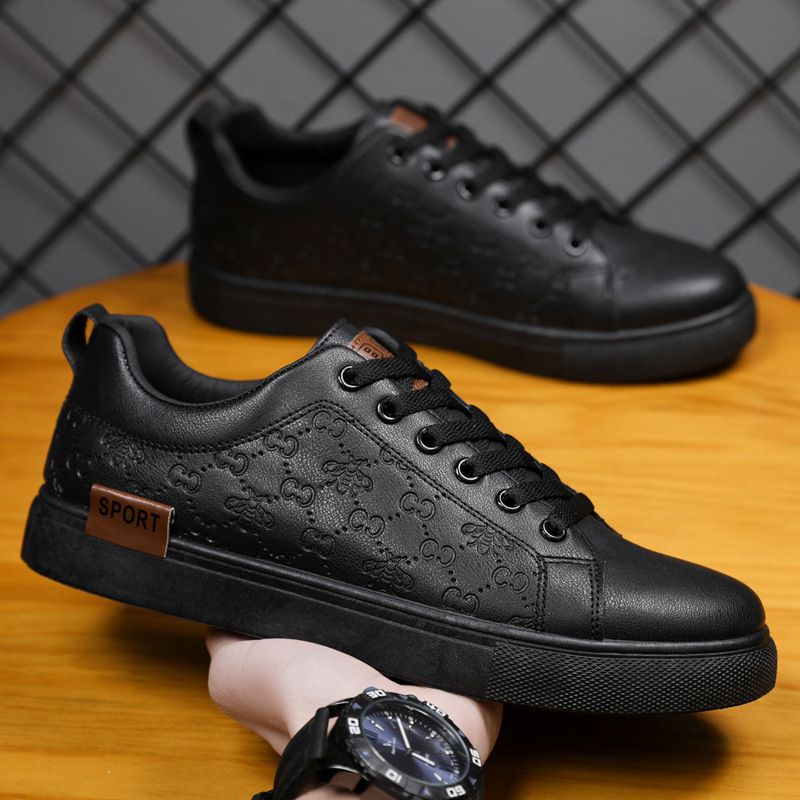 Les chaussures de cricket 2025 sont polyvalentes au printemps. Nouvelles chaussures décontractées noires à tête ronde pour hommes A578_voghion.com