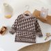 Completo abito in maglia per bambine con stampa jacquard di lettere - Completo autunno-inverno per neonati (90-130 cm)_voghion.com