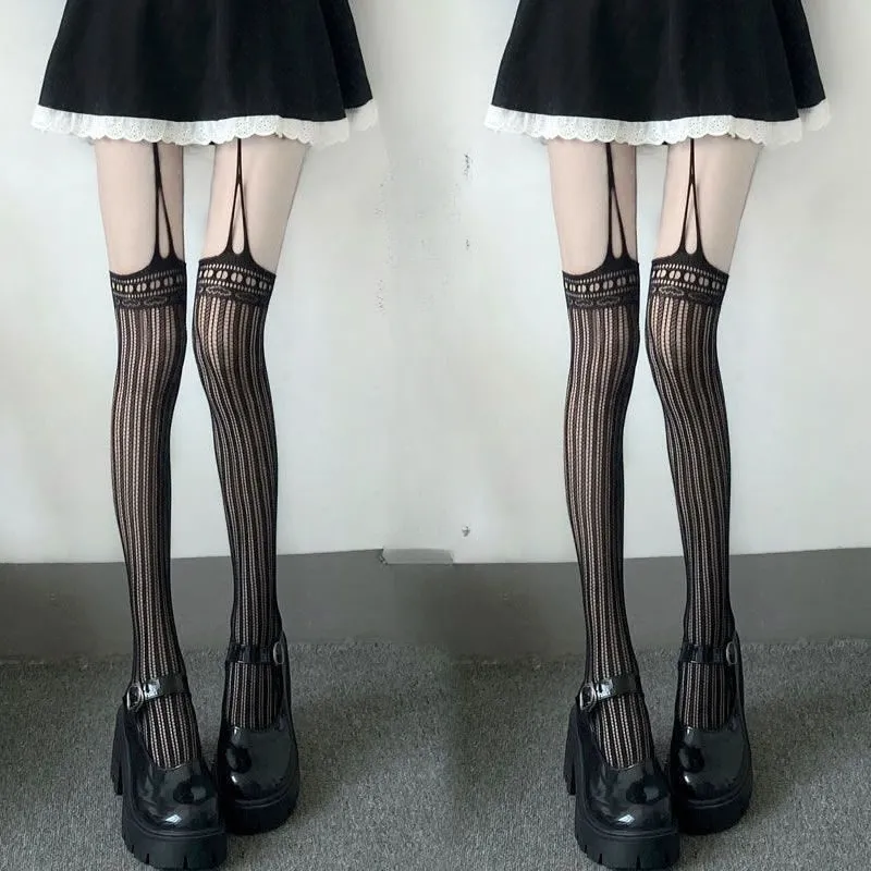 Hot girl JK summer internet celebrity ins knee high sexy black silk suspender pantyhose women gothic style fishing net_voghion.com