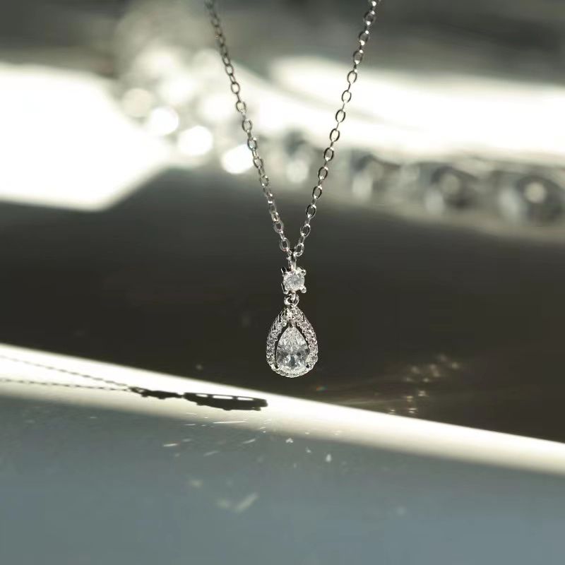 New925 Sterling Silber Tropfenform Halskette personal isierte Charme Zirkonia Anhänger Halsreif Geburtstags feier Geschenk Frauen edlen Schmuck_voghion.com