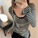 Designed Flared Striped V-Neck Long Sleeve T-Shirt Top Women, Autumn New Style, Waist-Cinching Slimming Inner Layer Base_voghion.com
