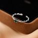 Single Rings Emerald Diamond Ring Female Niche Design Light Luxury High End Chain Opening Adjustable Hand Jewelry_voghion.com