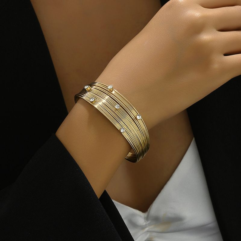 Personalized Gold Ring High-End Niche Design Fashion Bracelet For Women Light Luxury Style Simple Faceted_voghion.com