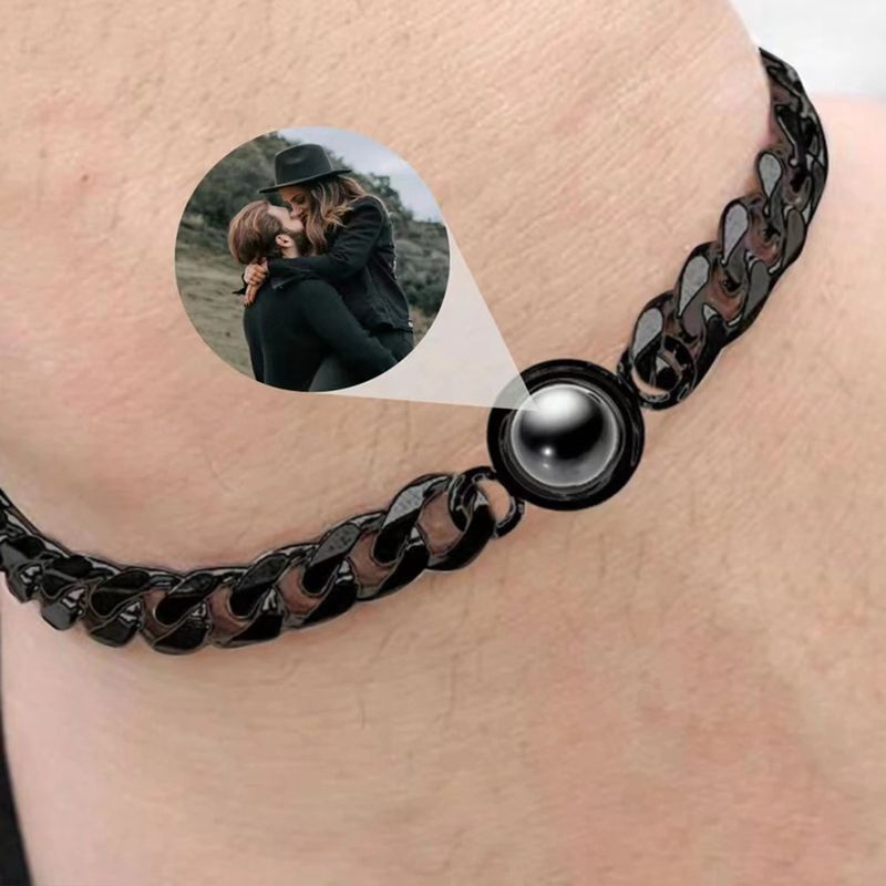 Bracciale in acciaio al titanio anti-scolorimento, 100 lingue, ti amo, versione coreana, semplice, gioiello da donna, proiezione di immagini_voghion.com