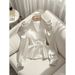 Damenbekleidung Kleines Hemd High End Sense Light Luxury Altersreduzierende Taille Weißes Satin Langarmhemd_voghion.com