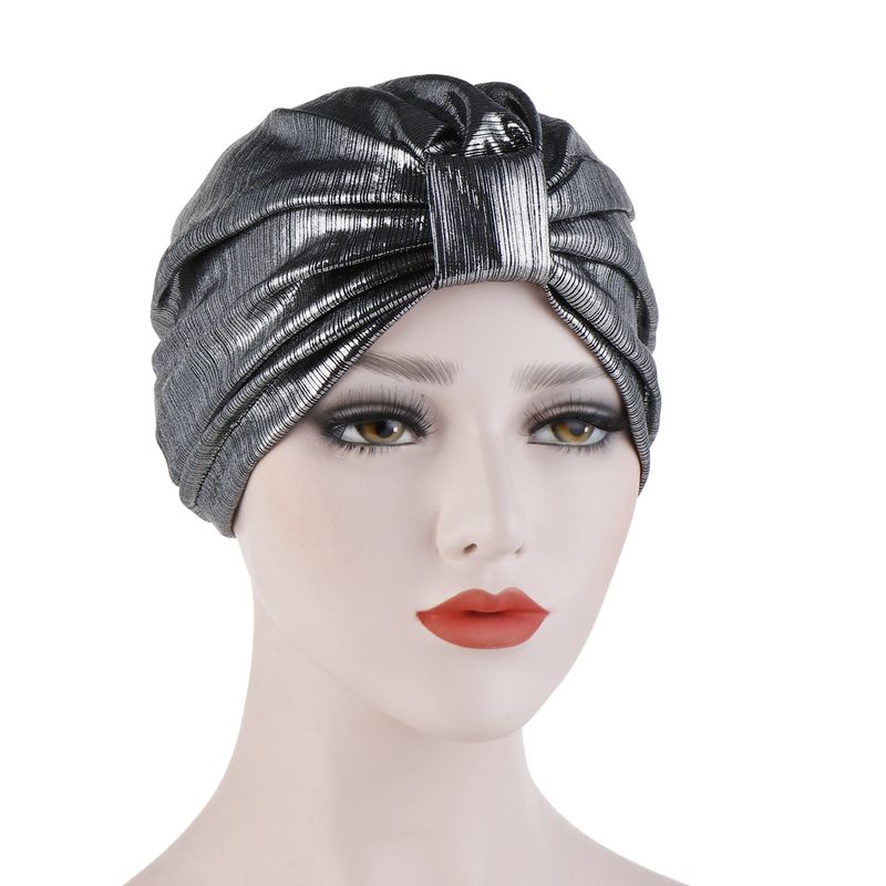  Estampage turban indien musulman, chapeau turban simple de couleur unie, en stock_voghion.com