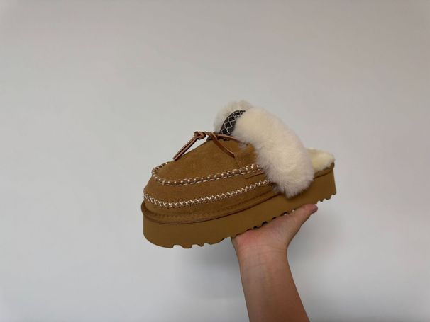 2025 Autumn Winter New Style Height-Increasing Thick-Soled Wool Slippers With Fleece, Warm And Comfortable Lazy_voghion.com