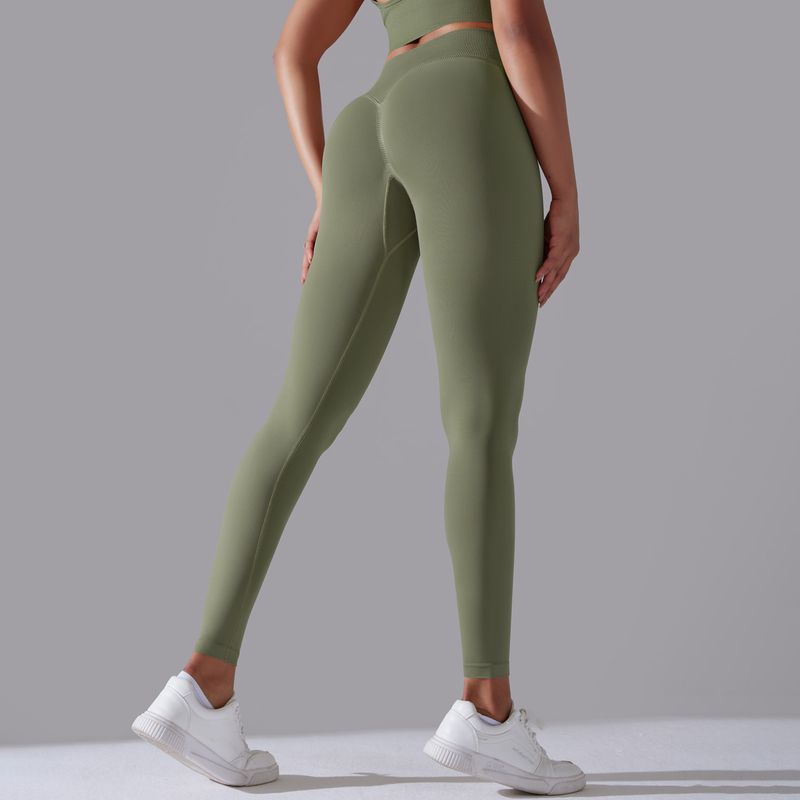 Seamless Knitted Solid Color High Waist Tight Peach Hip Yoga Pants Sports Running Fitness cropped pants_voghion.com
