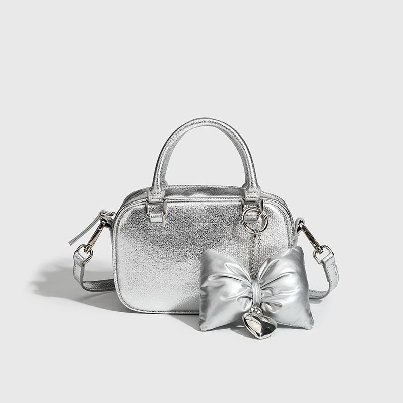Einfache multifunktionale weiche Leder Mini Silber kleine Handtasche Umhängetasche Fashion Hundred Freizeit täglich_voghion.com