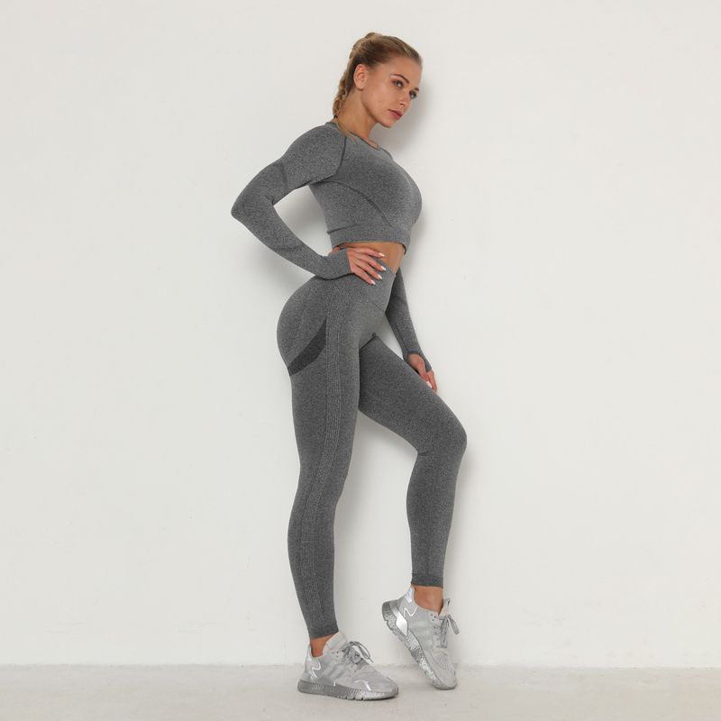 Damenbekleidung, plissiertes, nahtloses Yoga-Kleidungsset für Frauen, hoch tailliertes, pfirsichfarbenes, enges Sport-Langarm-Fitness-Yogahosen-Zweiteiler-Set_voghion.com