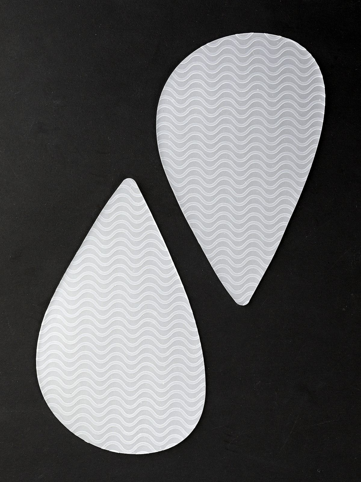 Anti-Slip Pointed Heel Protectors – Non-Skid Rubber Sole Pads For High Heels (12.5x7.5cm, 1.5mm Thick) – Wave & Diamond Patterns_voghion.com
