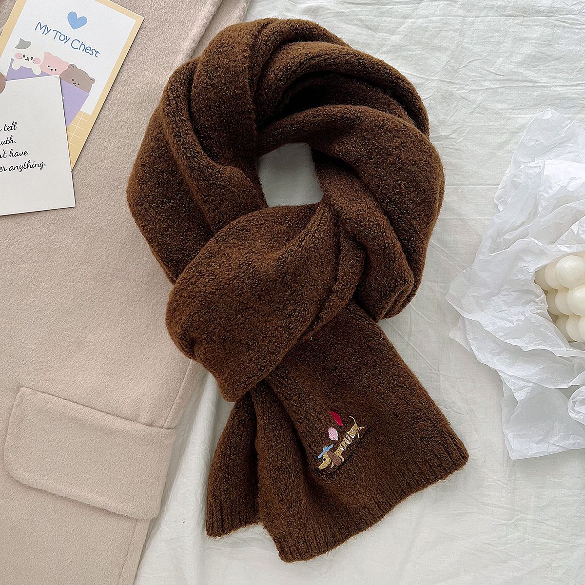 Nuova sciarpa di lana a forma di cucciolo di palloncino con sensazione di alta qualità, sciarpa calda invernale da donna, coppia di studenti semplice e versatile,_voghion.com