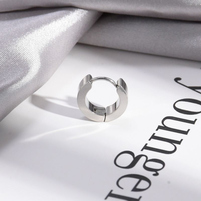 Hot Selling Simple Titanium Steel Women's Ear Clasps Ear Clips Stainless Steel Personalized Men's Earringstrendy Accessories_voghion.com