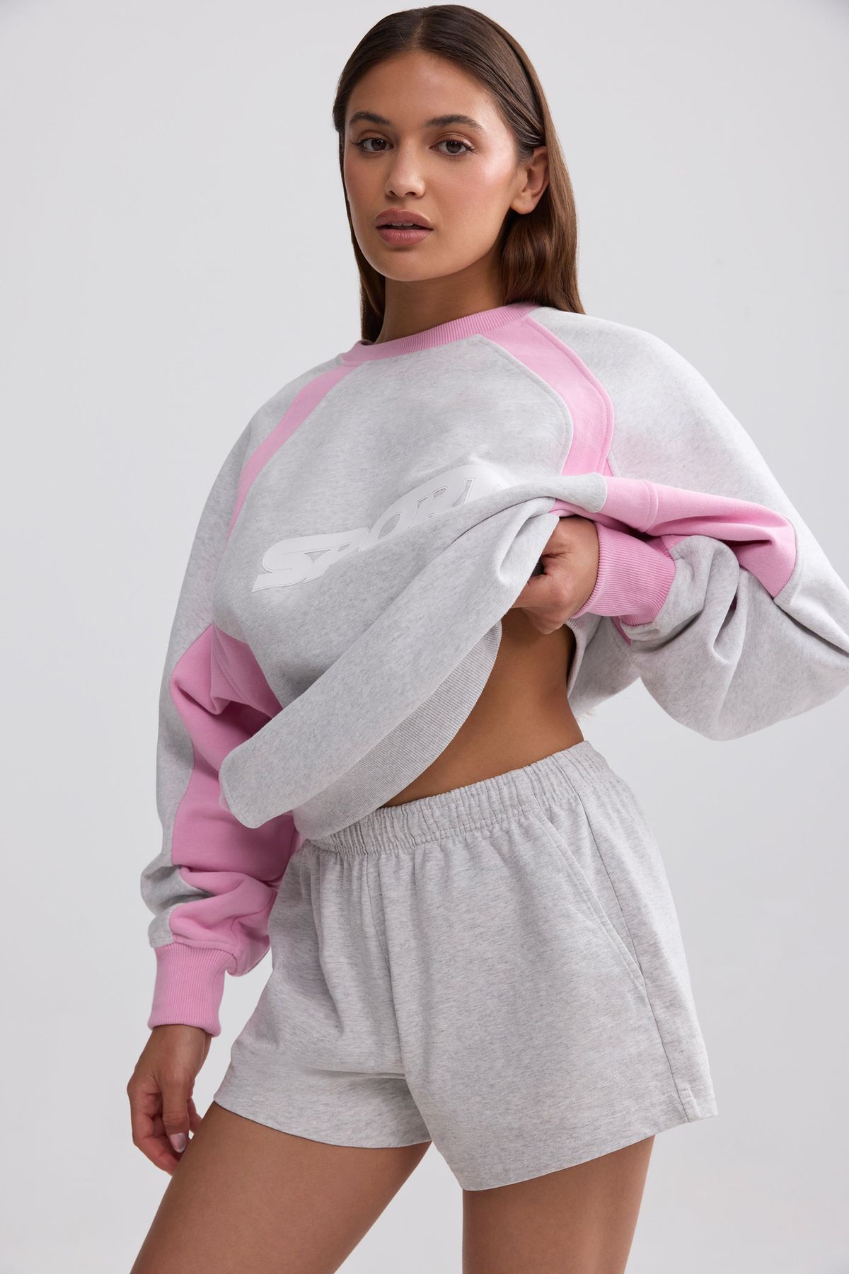 Women’s Color-Block Hoodie & Shorts Set – Oversized Pullover With Matching Lounge Shorts (Streetwear Style, S-XL, 3 Neutral Tones)_voghion.com