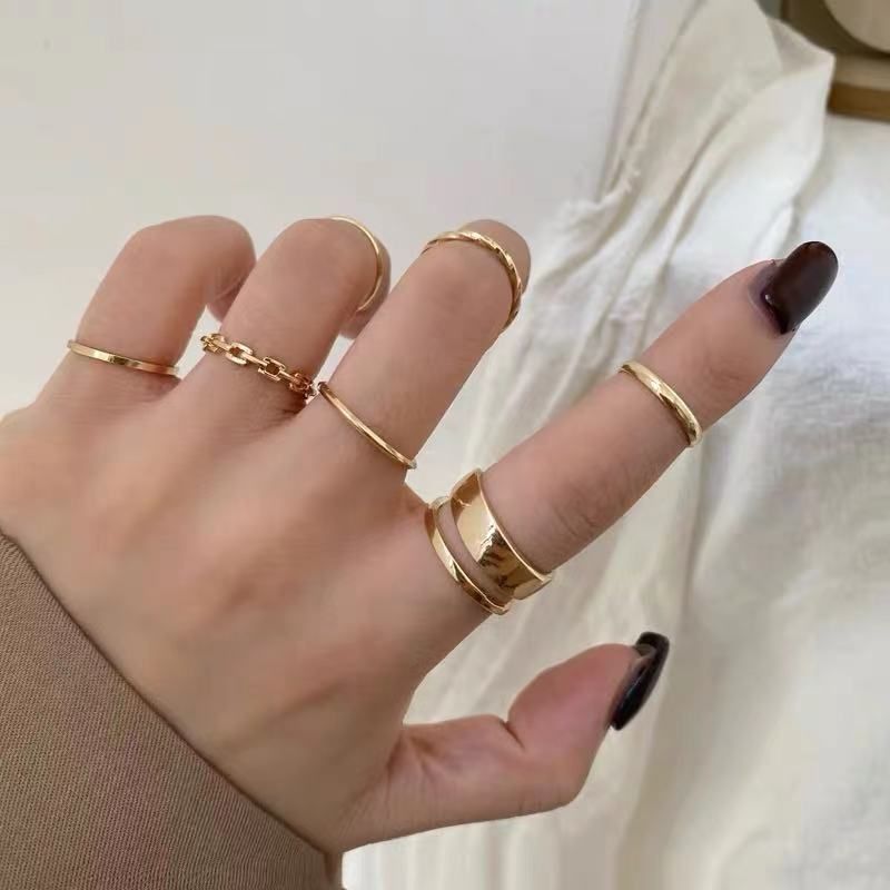Fashion Personality For Women Ins Trend Minimalist Style Niche Joint Ring Set Simple Hip Hop Plain Band Rings_voghion.com