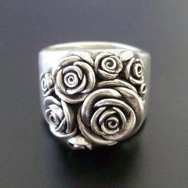 Anello da donna con fiore in lega classica Cao Shi, gioiello da mano_voghion.com