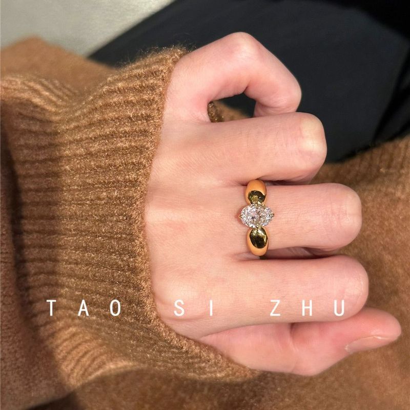 1096 】 People Collected 【 By Vintage White Diamond With Light Luxury High-end Feel, A Niche Zircon Gold Ring, And An 【 】 Feel, Ring,_voghion.com