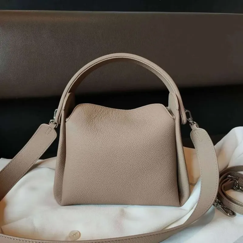 Designer Bags Genuine Women's Desiger Large Capacity Unique Cigarette Box Design Made Of Soft Leather Shoulder Crossbody_voghion.com
