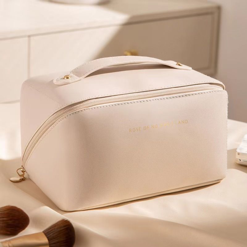Makeup Tool Kits Pu Fashionable And Convenient Cosmetic Bag Travel Storage Bag Large Capacity Wash Bag Hand Improve Appearance Pillow Cosmetic Bag_voghion.com
