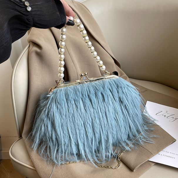 Exquisite furry plush bag messenger bag for women 2024 new autumn and winter plush bag pearl chain handbag_voghion.com