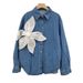 Ropa de mujer Camisa vaquera con costuras de flores tridimensionales y cuentas pesadas para mujer, chaqueta pequeña, top_voghion.com