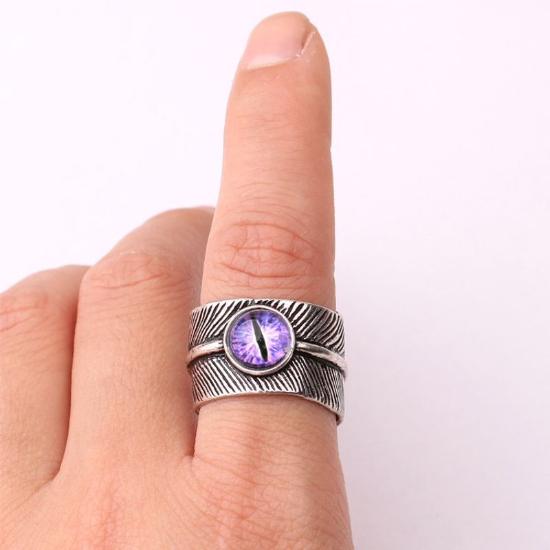 Personalized Fashion Design Devil's Eye Nightclub Leaf Opening Adjustable Ring for Men_voghion.com