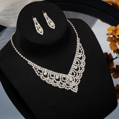 Semplice e versatile combinazione di collana e orecchini con strass di perle, catena per clavicola, accessorio di lusso per abito da banchetto_voghion.com