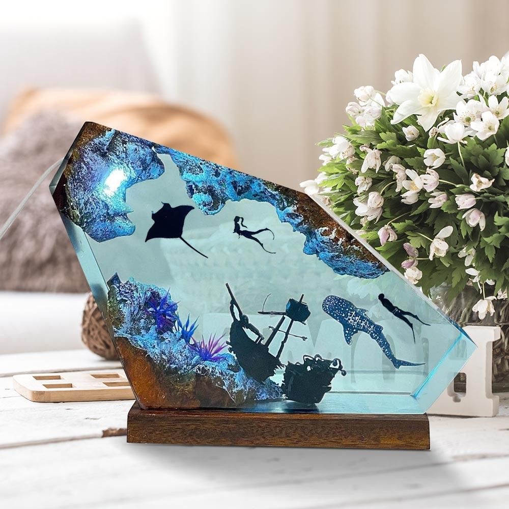 Ornamenti personalizzati in resina, lampada in legno con squalo balena, manta e coppia di subacquei, decorazione per la casa, regalo di Natale_voghion.com