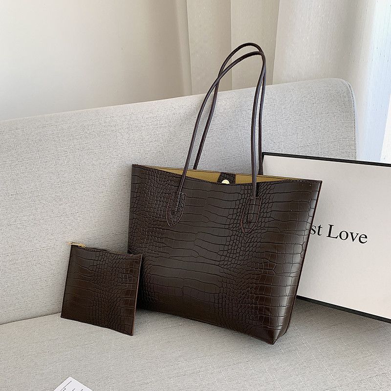 Crocodile Pattern Solid Color for Women 2024 New Trend Fashion Leisure Simple Large Capacity One Shoulder Tote Bag_voghion.com