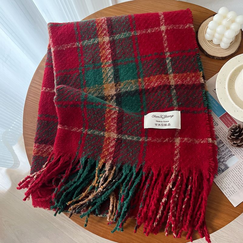 New Year Christmas atmosphere for women, winter Korean style, red checkered outer layer, warm long shawl scarf_voghion.com