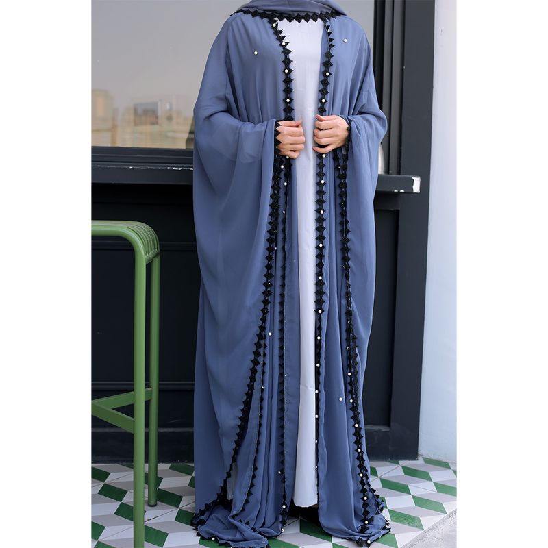 Abito da donna semplice e alla moda_voghion.com