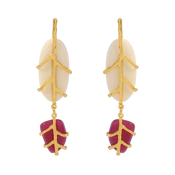 E12675ZA Azonos stílusú fülbevalók Divatos levélmintás gyanta temperamentumos sokoldalú női fülbevalók_voghion.com