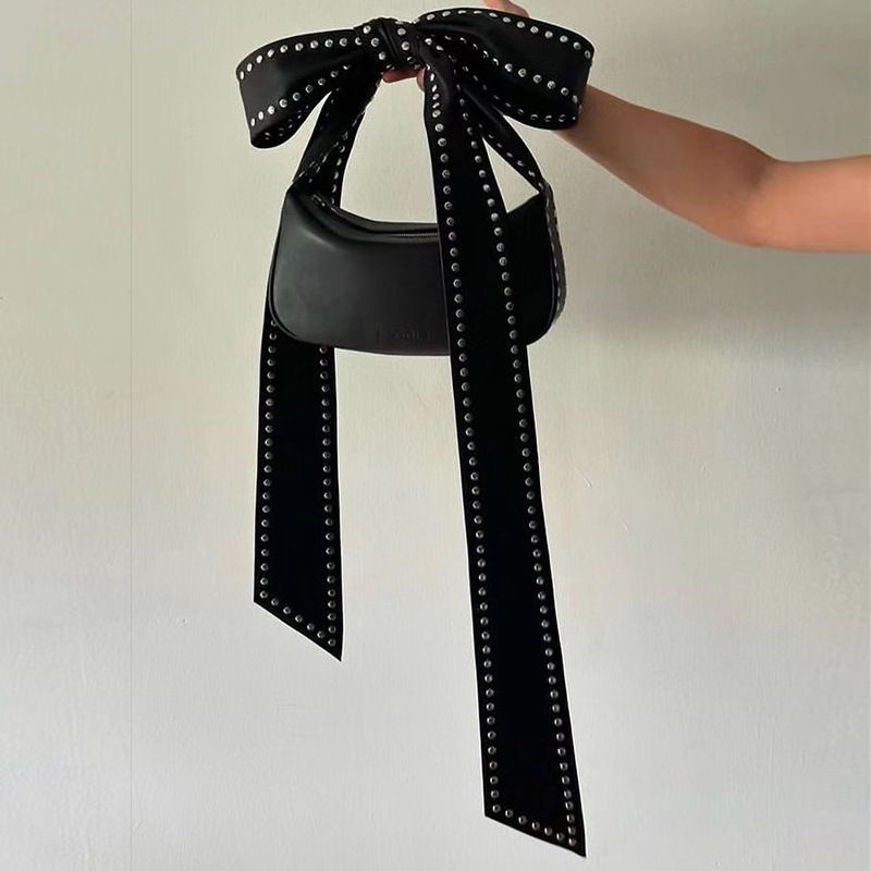 Women's Bags Ins Net Red Street Shooting Blogger Same Style Casual Rivet Bow Handbag Underarm Bag Hot Girl Female Bag Personality Trend_voghion.com