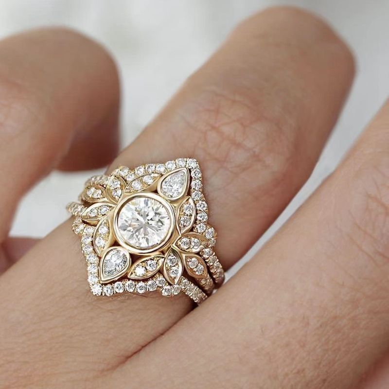 fashionable Patterned Is A Simple And Versatile Gold-plated Women's Ring Accessory_voghion.com