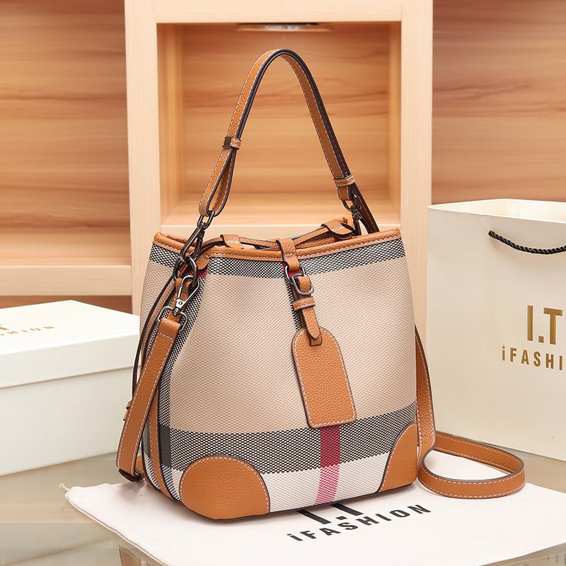 Borsa a tracolla alla moda da donna in vera pelle alla moda 2024, nuova borsa a secchiello per l'acqua di alta qualità_voghion.com