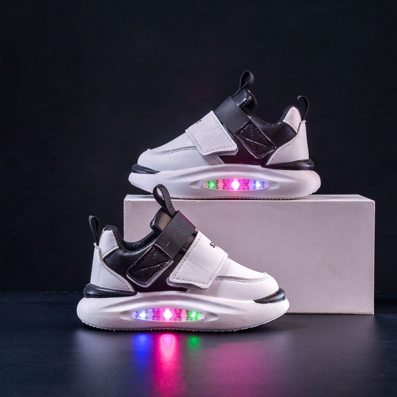 Kid's Clothing Boys and girls light up sneakers spring and autumn new children's sports shoes children's casual soft bottom flashing light shoes_voghion.com