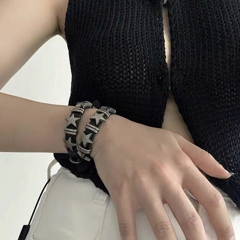 Collana in pelle con pentagramma Y2K punk dark per donna, stile cubano, dolce e fresco, con accessori a strati con perline_voghion.com