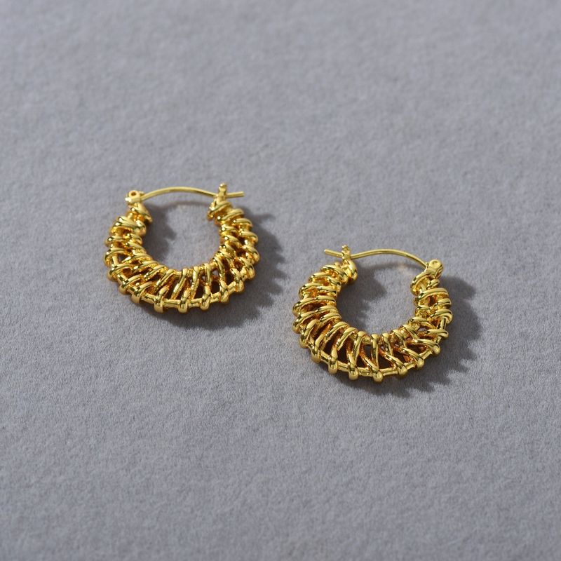 Orecchini a cerchio geometrici a forma di C per donna - Orecchini a cerchio in ottone placcato oro e argento per donna Orecchini a forma di C per donna_voghion.com